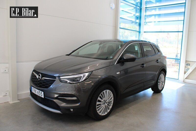 Mörkgrå Begagnad 2018 Opel Grandland X Dynamic SUV | 148 900 kr (Marknadspris) - Bild 1/4