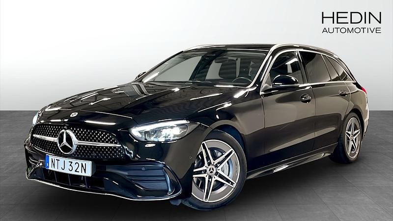 Svart Begagnad 2023 Mercedes C220 AMG line Kombi | 459 900 kr (Marknadspris) - Bild 1/4