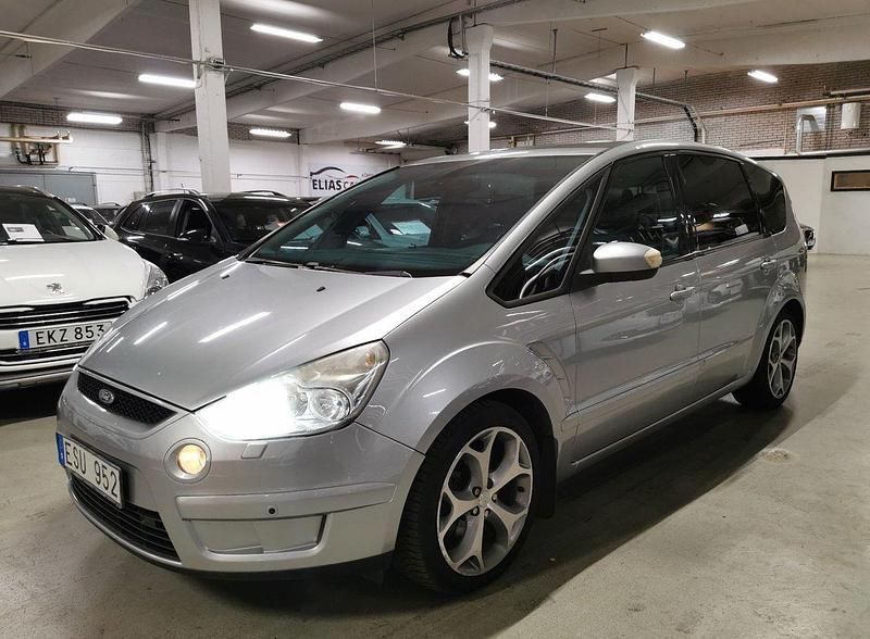 Grå Begagnad 2007 Ford S-MAX S Minibuss | 59 900 kr (Lite dyr) - Bild 1/4
