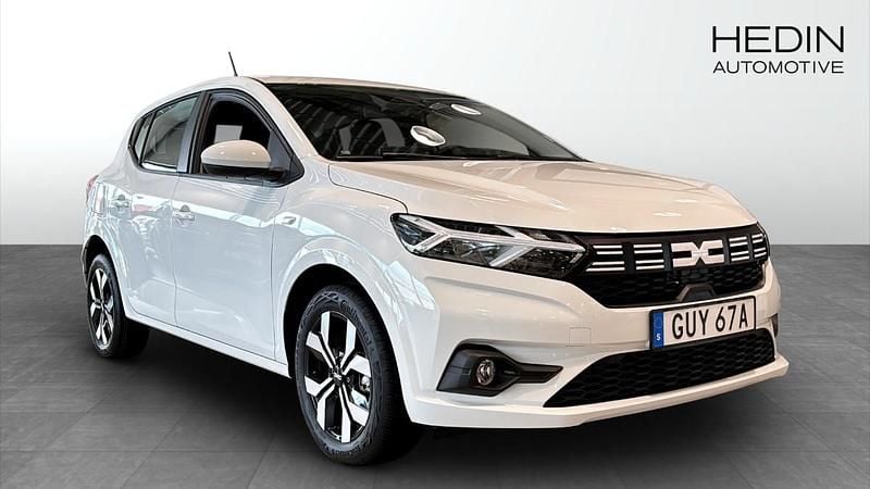 Vit (white) Ny 2025 Dacia Sandero Expression Halvkombi | 219 900 kr (Bra pris) - Bild 1/4