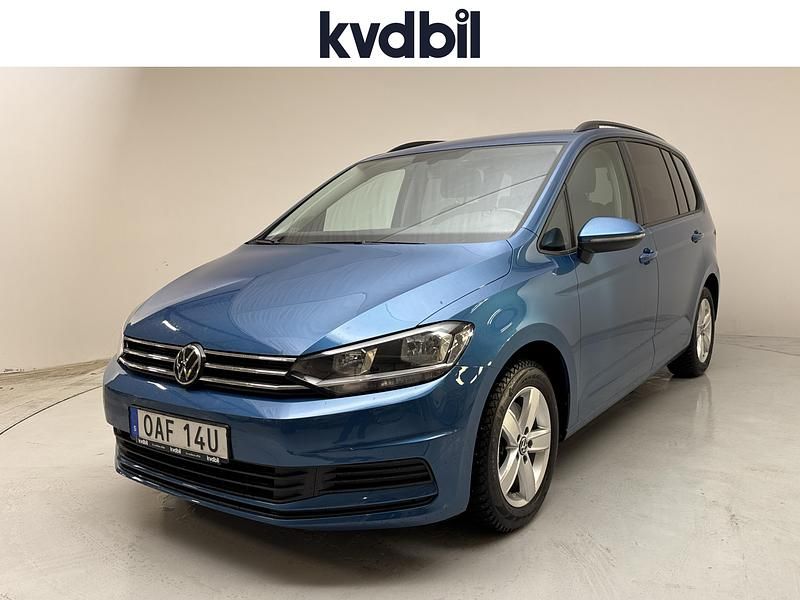 Begagnad VW Touran 150 HK (110 kW) 2021 Blå Minibuss