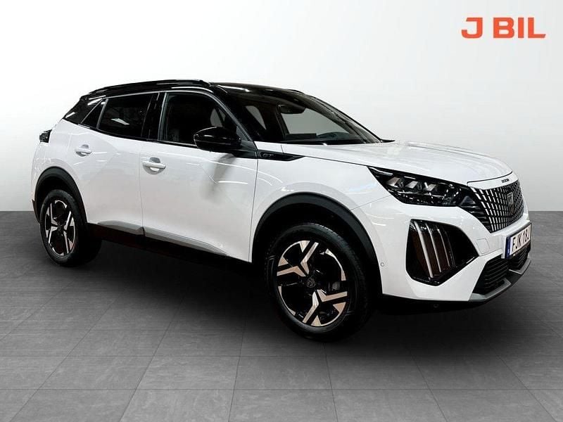 Vit Begagnad 2023 Peugeot 2008 GTi SUV | 259 000 kr (Lite dyr) - Bild 1/3