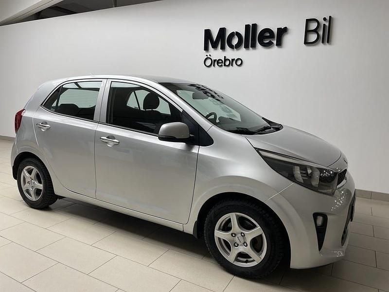 Grå Begagnad 2021 Kia Picanto Halvkombi | 108 900 kr (Bra pris) - Bild 1/4