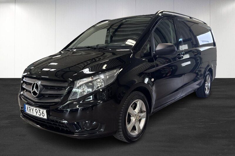 Svart Begagnad 2015 Mercedes Vito Minibuss | 169 000 kr (Bra pris) - Bild 1/4