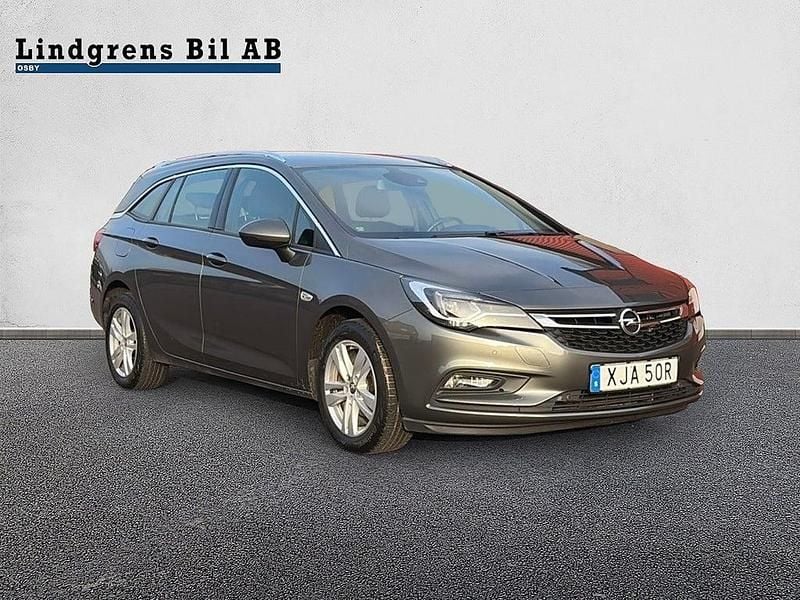 Grå Begagnad 2019 Opel Astra Dynamic Kombi | 169 900 kr (Marknadspris) - Bild 1/4