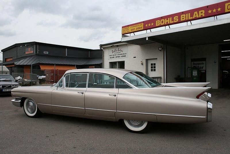 Begagnad Cadillac Serie 62 330 HK (242 kW) 1960 Grå Sedan