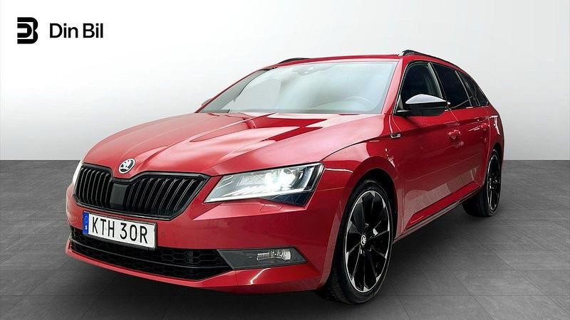 Röd Begagnad 2019 Skoda Superb SportLine Kombi | 274 900 kr (Marknadspris) - Bild 1/4