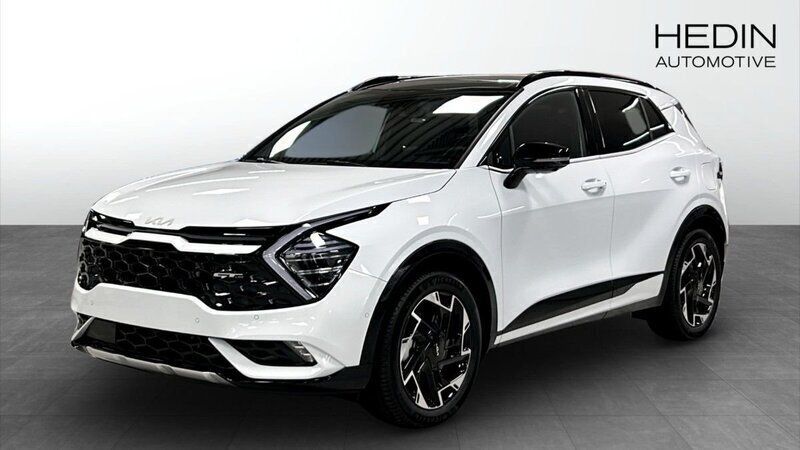 Vit (white) Ny 2025 Kia Sportage GT-Line SUV | 503 540 kr (Marknadspris) - Bild 1/4