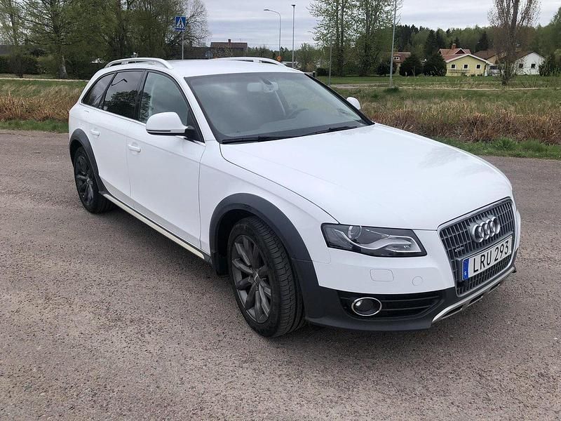 Vit Begagnad 2011 Audi A4 Allroad Comfort Kombi | 79 000 kr (Marknadspris) - Bild 1/4