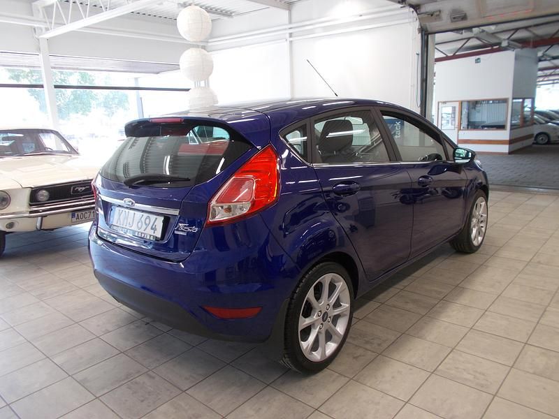 Begagnad Ford Fiesta 2014 Blå