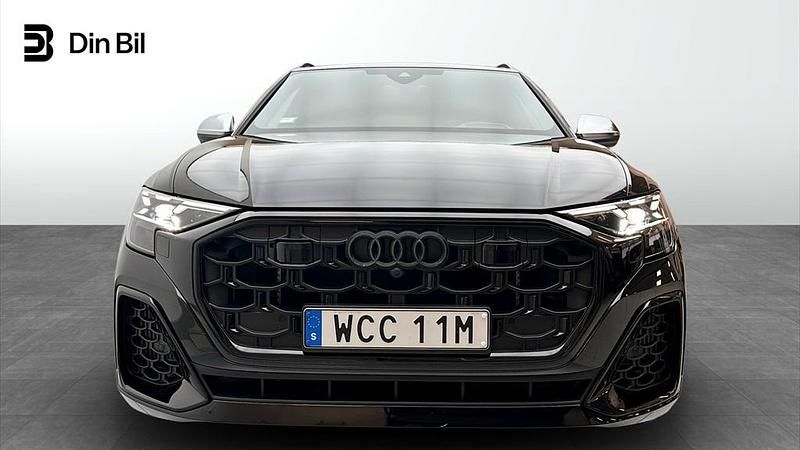 Begagnad Audi SQ8 Sport 507 HK (372 kW) 2025 Mytsvart metallic SUV