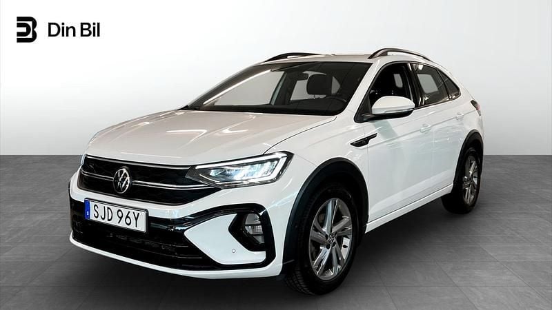 Vit Begagnad 2022 VW Taigo R-line SUV | 219 900 kr (Marknadspris) - Bild 1/4