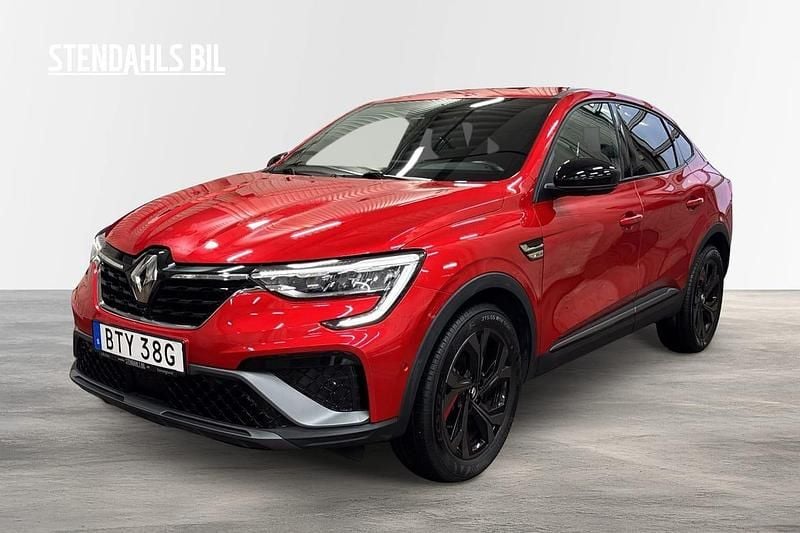 Röd Begagnad 2023 Renault Arkana R.S. SUV | 249 000 kr (Marknadspris) - Bild 1/4