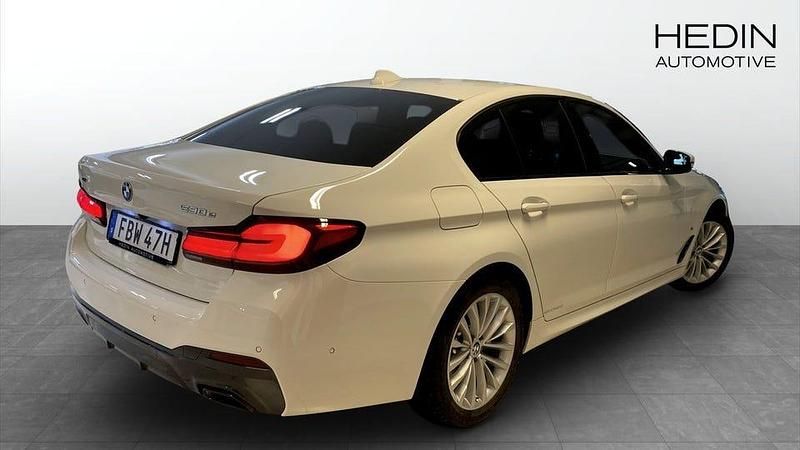 Begagnad BMW 530 M Sport 184 HK (135 kW) 2021 Vit Sedan