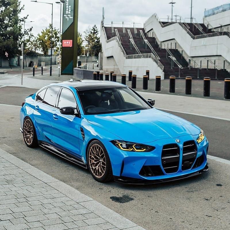 Begagnad BMW M3 510 HK (375 kW) 2022