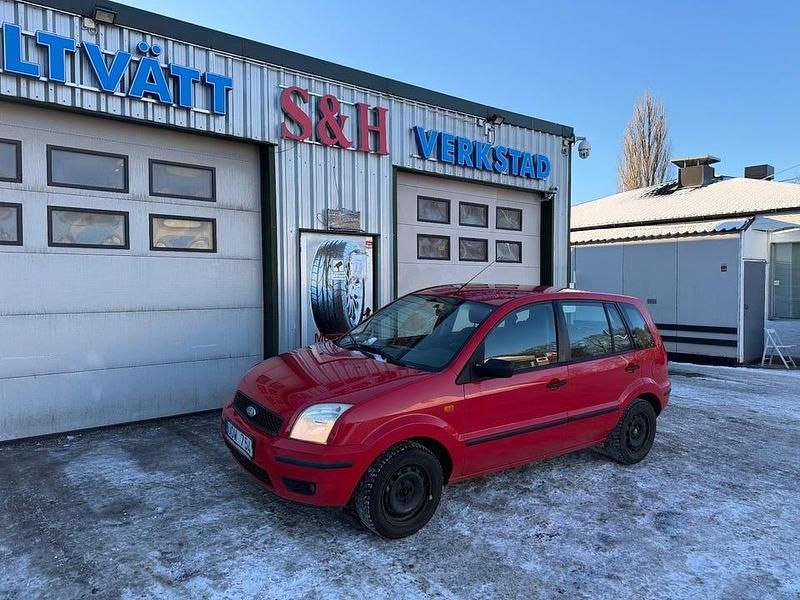 Röd Begagnad 2003 Ford Fusion Sedan | 12 900 kr (Superpris) - Bild 1/4
