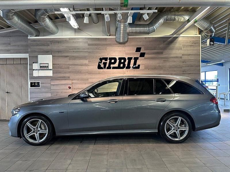 Begagnad Mercedes E300 AMG line 306 HK (225 kW) 2019 Grå Kombi