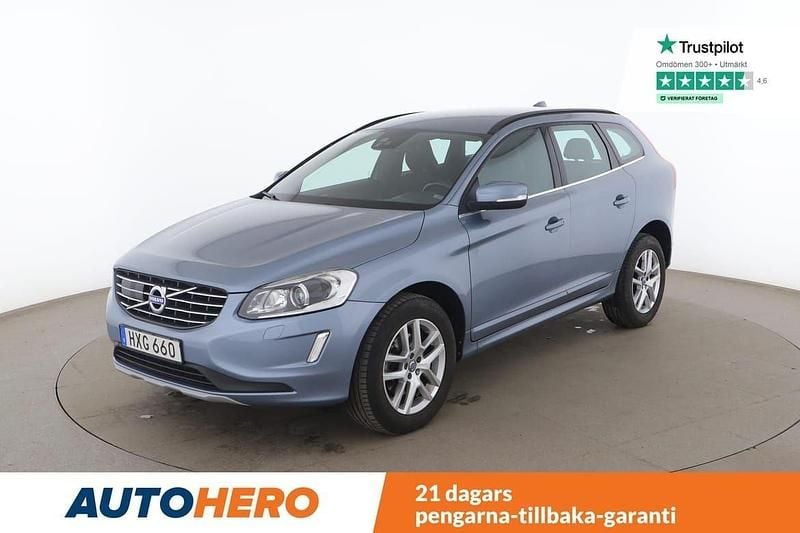 Ljusblå (blå) Begagnad 2016 Volvo XC60 Momentum SUV | 216 000 kr (Superpris) - Bild 1/4