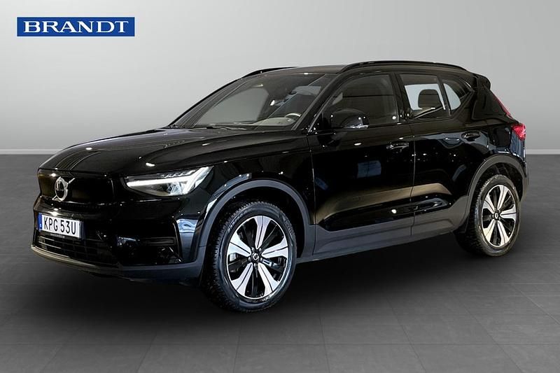 Begagnad Volvo XC40 Single Motor 175 kW (238 HK) 2023 Svart SUV