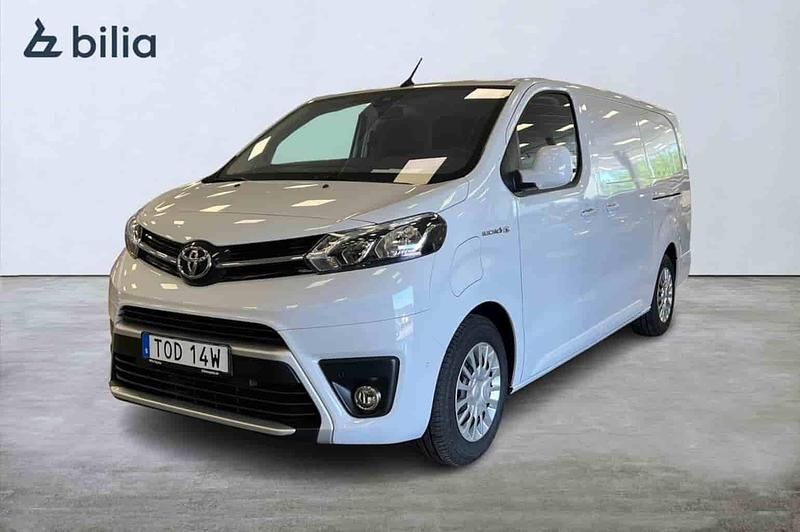 Vit Begagnad 2023 Toyota Proace Van | 499 000 kr - Bild 1/1