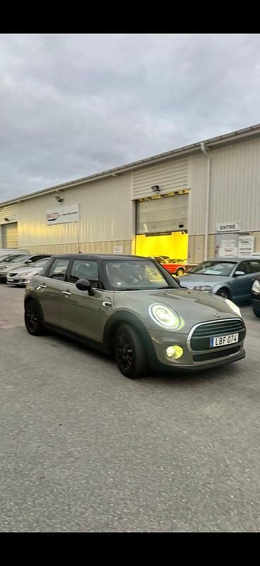 Begagnad 2019 Mini Cooper Halvkombi | 170 000 kr (Superpris) - Bild 1/4