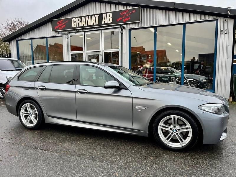 Begagnad BMW 520 M Sport 190 HK (139 kW) 2017 Grå met Kombi