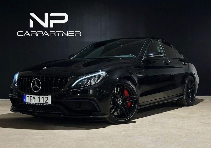 Svart Begagnad 2016 Mercedes C63S AMG AMG Sedan | 499 000 kr (Bra pris) - Bild 1/4
