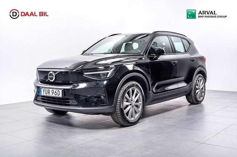 Begagnad Volvo XC40 Single Motor 175 kW (238 HK) 2022 Svart SUV