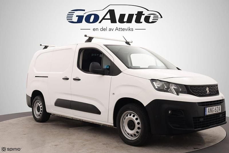 Vit Begagnad 2020 Peugeot Partner Minibuss | 149 500 kr (Marknadspris) - Bild 1/4