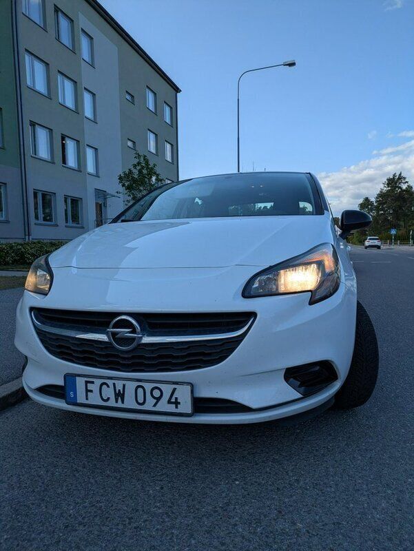 Vit Begagnad 2019 Opel Corsa Enjoy Halvkombi | 75 600 kr (Marknadspris) - Bild 1/4