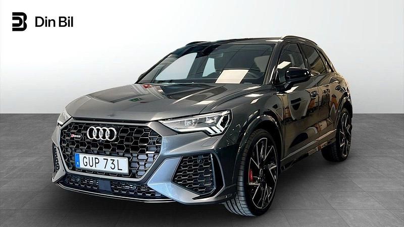 Grå Begagnad 2022 Audi Q3 Premium SUV | 659 000 kr - Bild 1/4