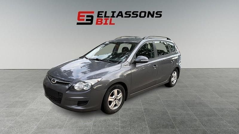 Begagnad 2011 Hyundai i30 Kombi | 49 900 kr (Marknadspris) - Bild 1/4
