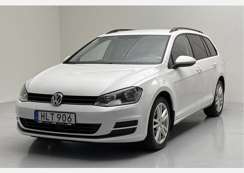 Vit Begagnad 2014 VW Golf VII Kombi | 66 500 kr (Marknadspris) - Bild 1/4
