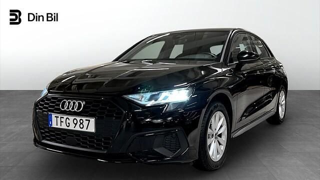 Brilliantsvart Begagnad 2022 Audi A3 Proline | 249 000 kr (Marknadspris) - Bild 1/4