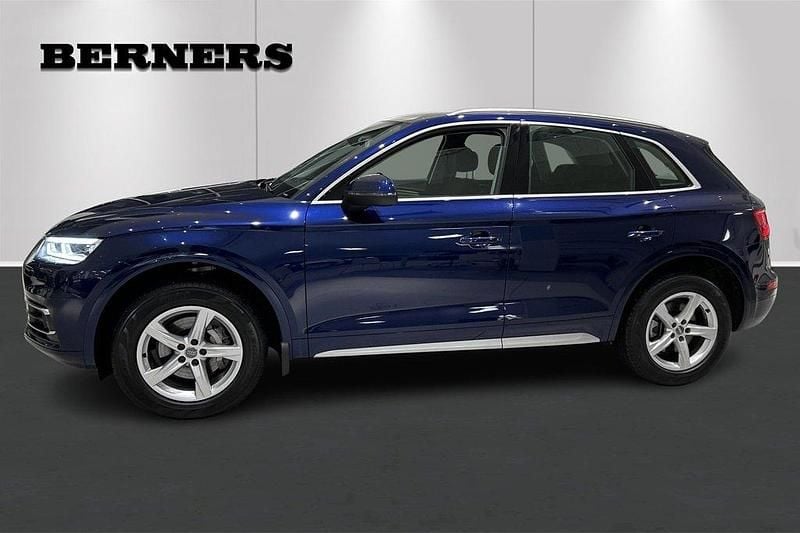 Blå Begagnad 2018 Audi Q5 Comfort SUV | 329 900 kr (Marknadspris) - Bild 1/4