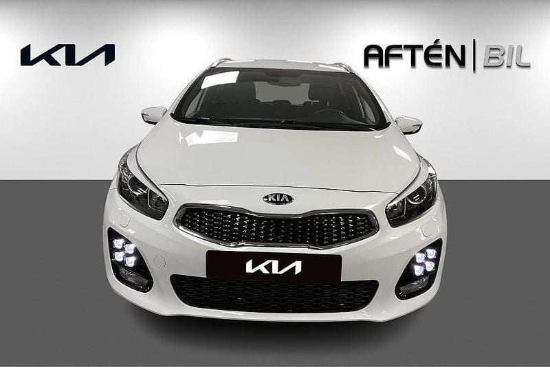 Begagnad Kia Ceed Sportswagon GT-Line 135 HK (99 kW) 2018 Vit Kombi