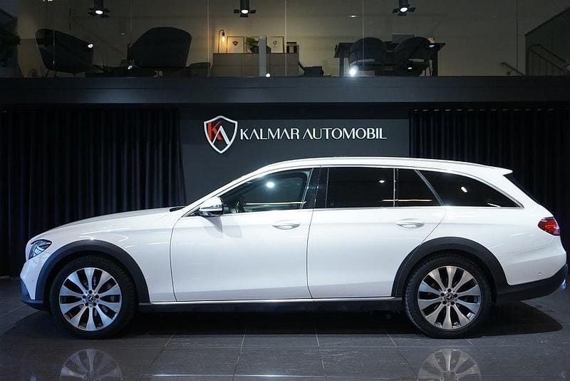Begagnad Mercedes E220 All-Terrain Avantgarde 194 HK (142 kW) 2017 Vit Kombi