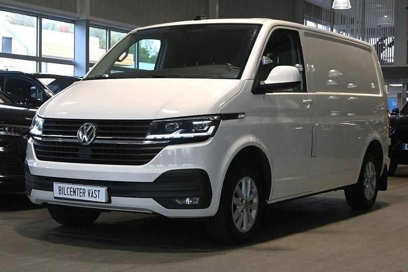 Vit Begagnad 2021 VW T6.1 Van | 289 000 kr (Superpris) - Bild 1/4