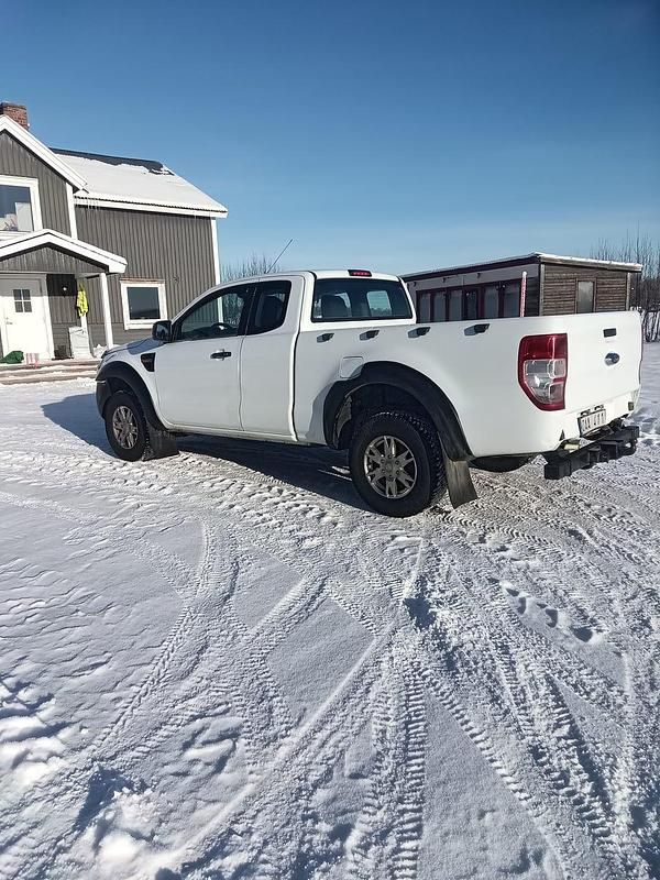 Begagnad Ford Ranger 150 HK (110 kW) 2014 Pickup