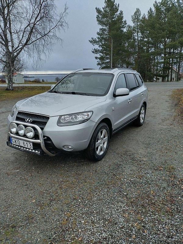 Silver Begagnad 2008 Hyundai Santa Fe SUV | 40 000 kr (Bra pris) - Bild 1/4