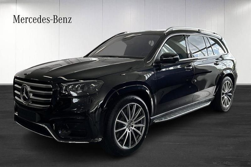 Svart Ny 2025 Mercedes GLS450 AMG Line Premium Plus SUV | 1 223 600 kr (Marknadspris) - Bild 1/4