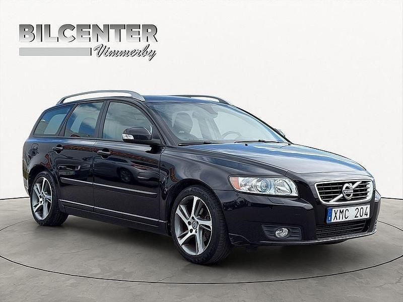 Svart Begagnad 2012 Volvo V50 Business Edition Kombi | 59 900 kr (Marknadspris) - Bild 1/4