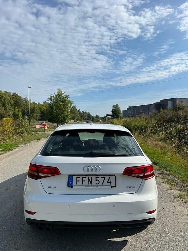 Begagnad Audi A3 150 HK (110 kW) 2018 Vit Sedan