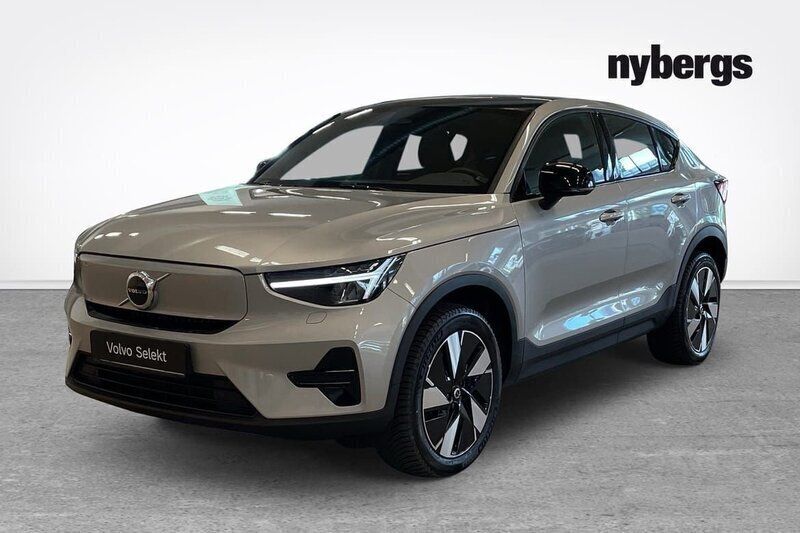 Silver Begagnad 2024 Volvo EC40 Core SUV | 369 000 kr - Bild 1/4