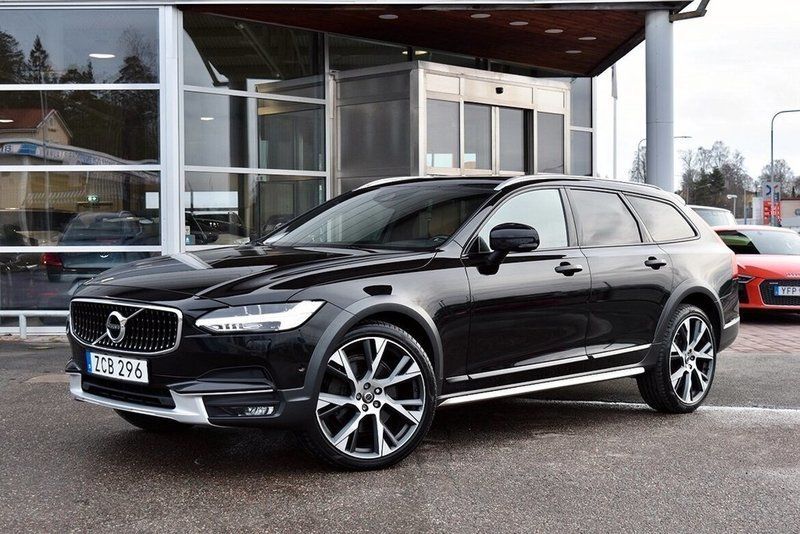 Såld Volvo V90 CC D5 AWD INSCRIPTI., begagnad 2017, 10 410 mil i UPPLANDS VÄSBY
