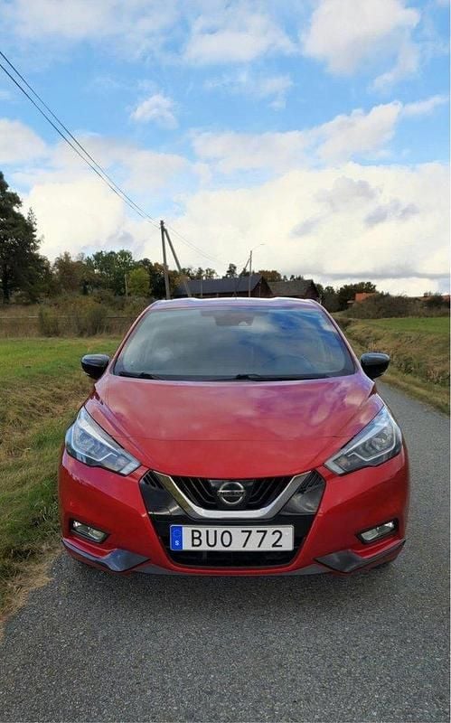 Röd Begagnad 2017 Nissan Micra Halvkombi | 103 000 kr - Bild 1/4
