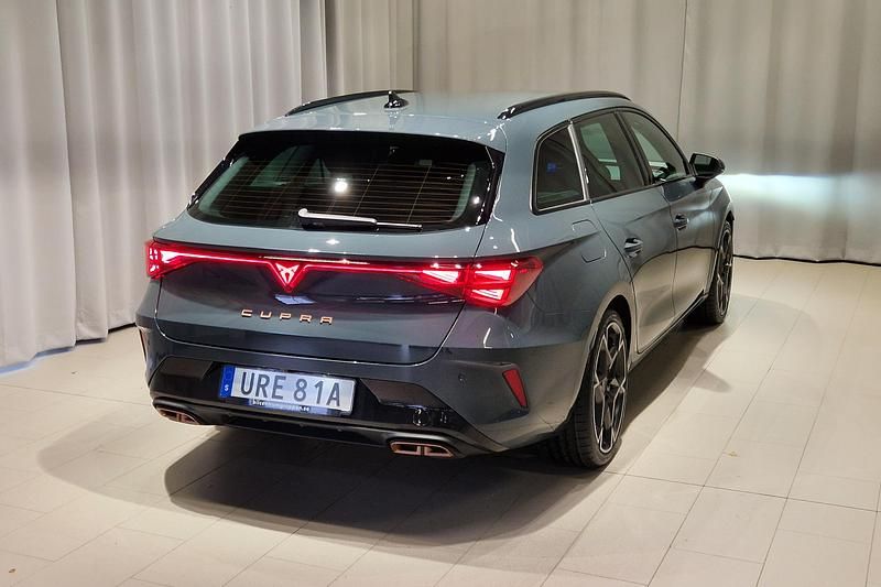 Ny Cupra Leon VZ 2026 Blå