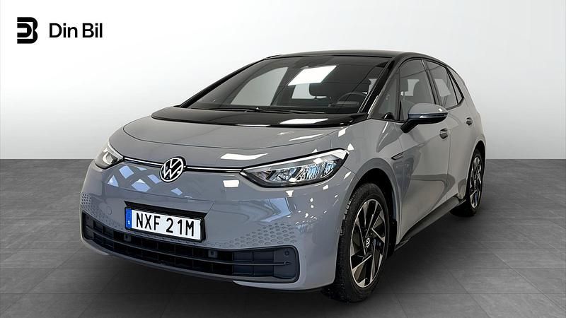 Begagnad VW ID.3 Pro Performance 150 kW (204 HK) 2022 Moonstone grey black Halvkombi