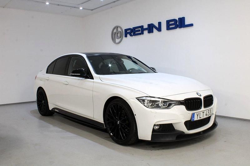 Vit Begagnad 2018 BMW 340 M Performance Sedan | 429 000 kr (Dyr) - Bild 1/4