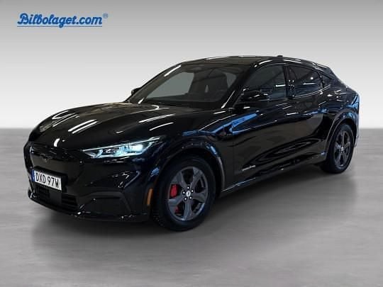 Svart Begagnad 2022 Ford Mustang Mach-E Standard Range SUV | 419 000 kr (Dyr) - Bild 1/4